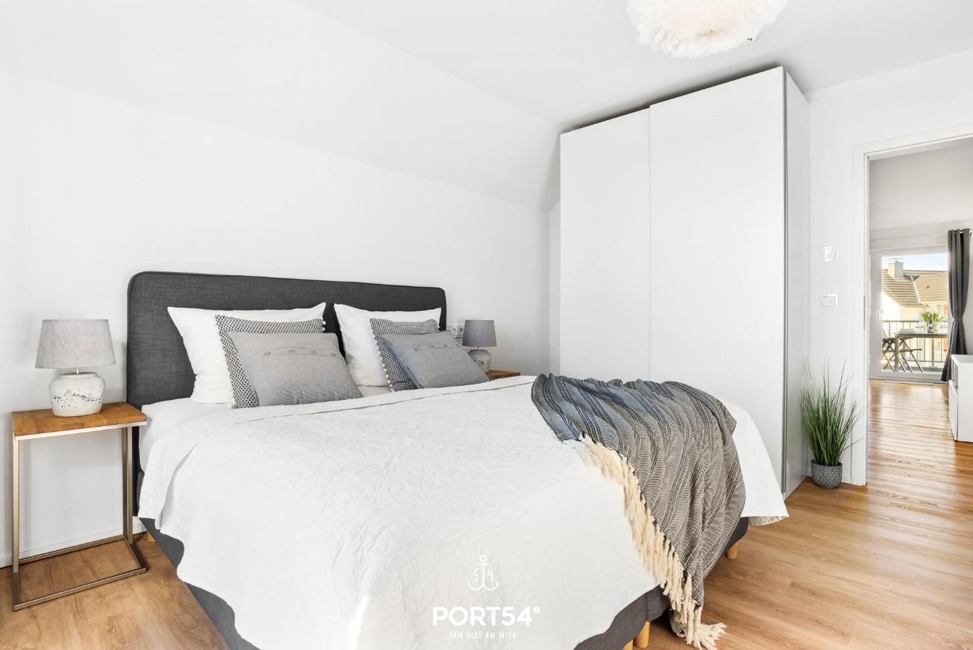 Port Seven Apartment Олпениц Екстериор снимка